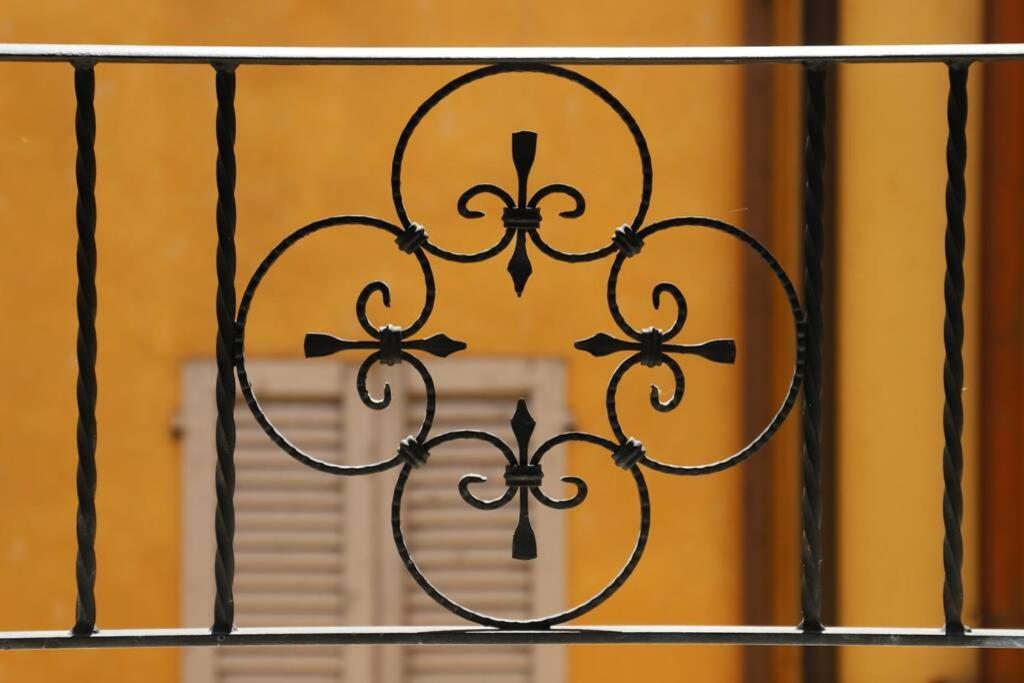 La Casa In Via Della Torre Apartment Modena Bagian luar foto